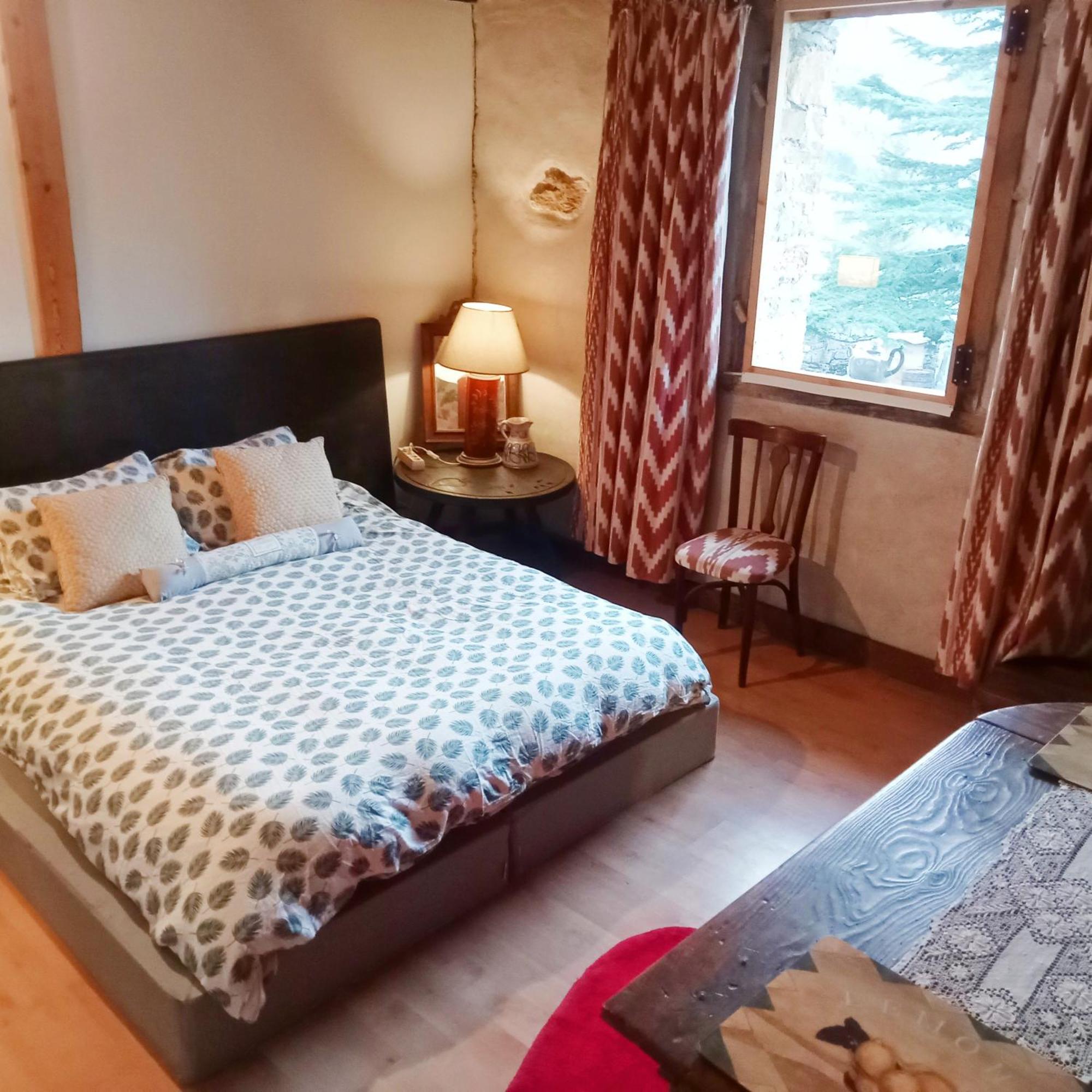 Suite En Cuadra Pajar, Casa Rural Hoz de Jaca Bagian luar foto