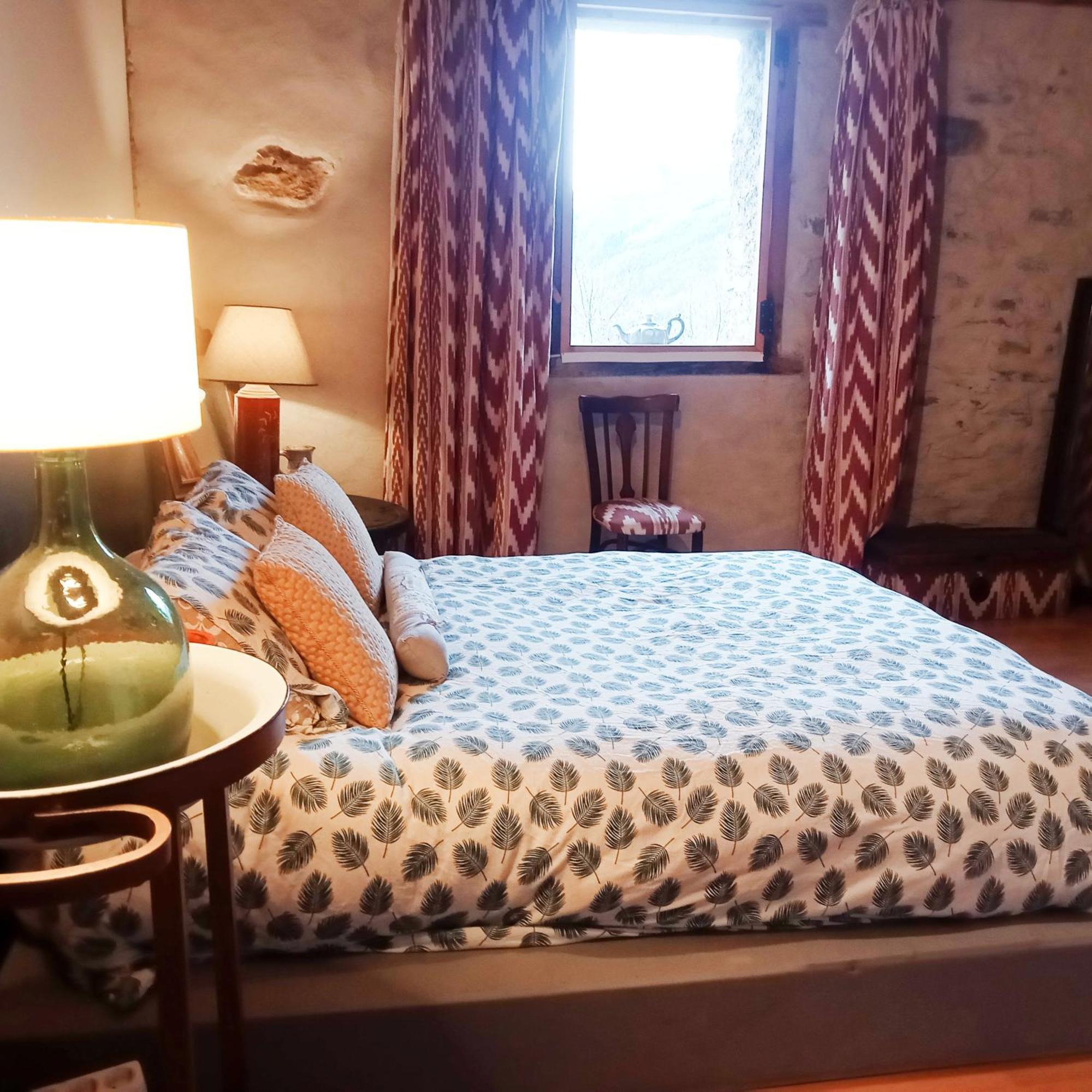 Suite En Cuadra Pajar, Casa Rural Hoz de Jaca Bagian luar foto