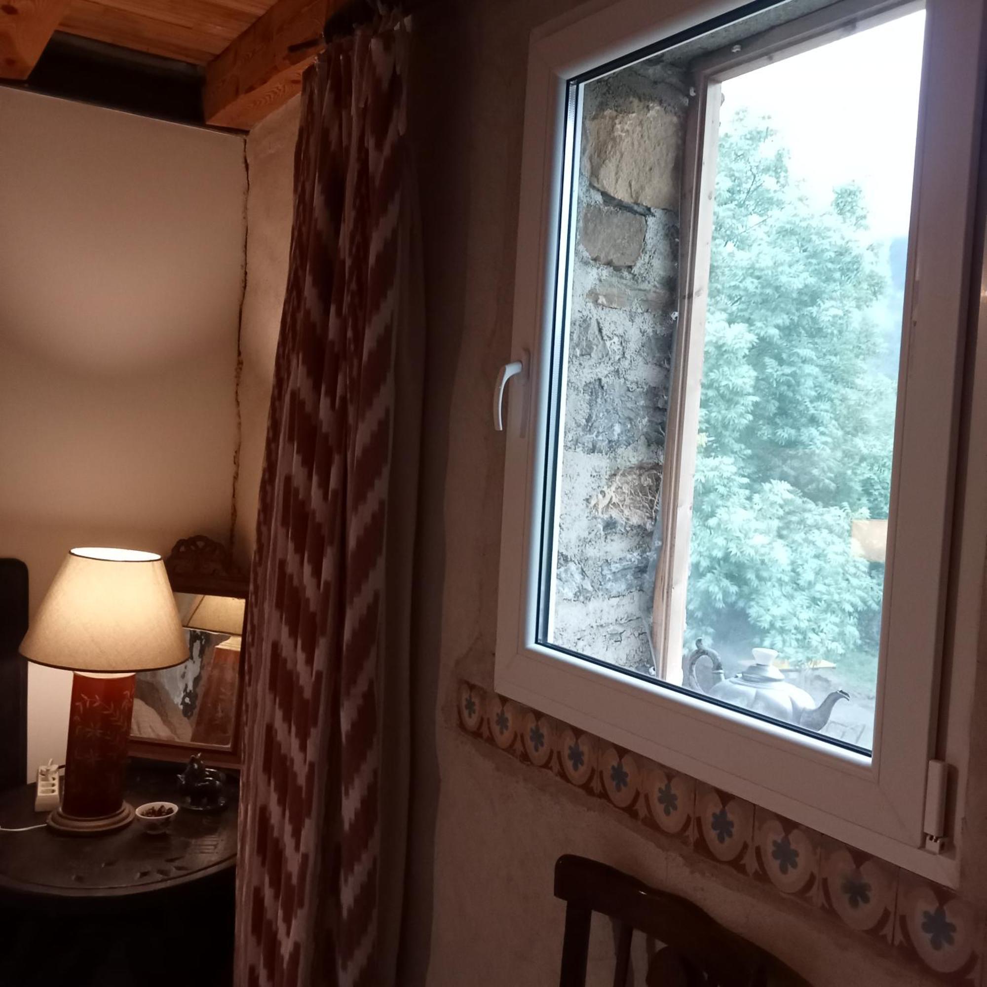 Suite En Cuadra Pajar, Casa Rural Hoz de Jaca Bagian luar foto